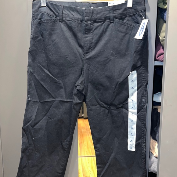 Old Navy Pixie Crop Mid-Ride Pants - Picture 1 of 3